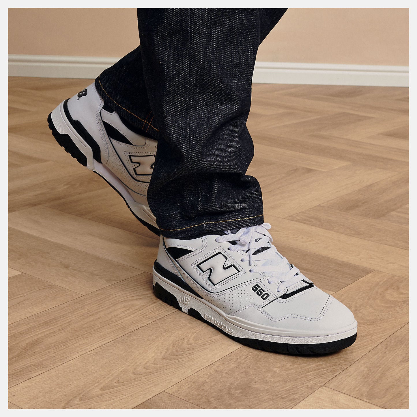 NEW BALANCE BB550 112 pelle+bianco-nero HA1
