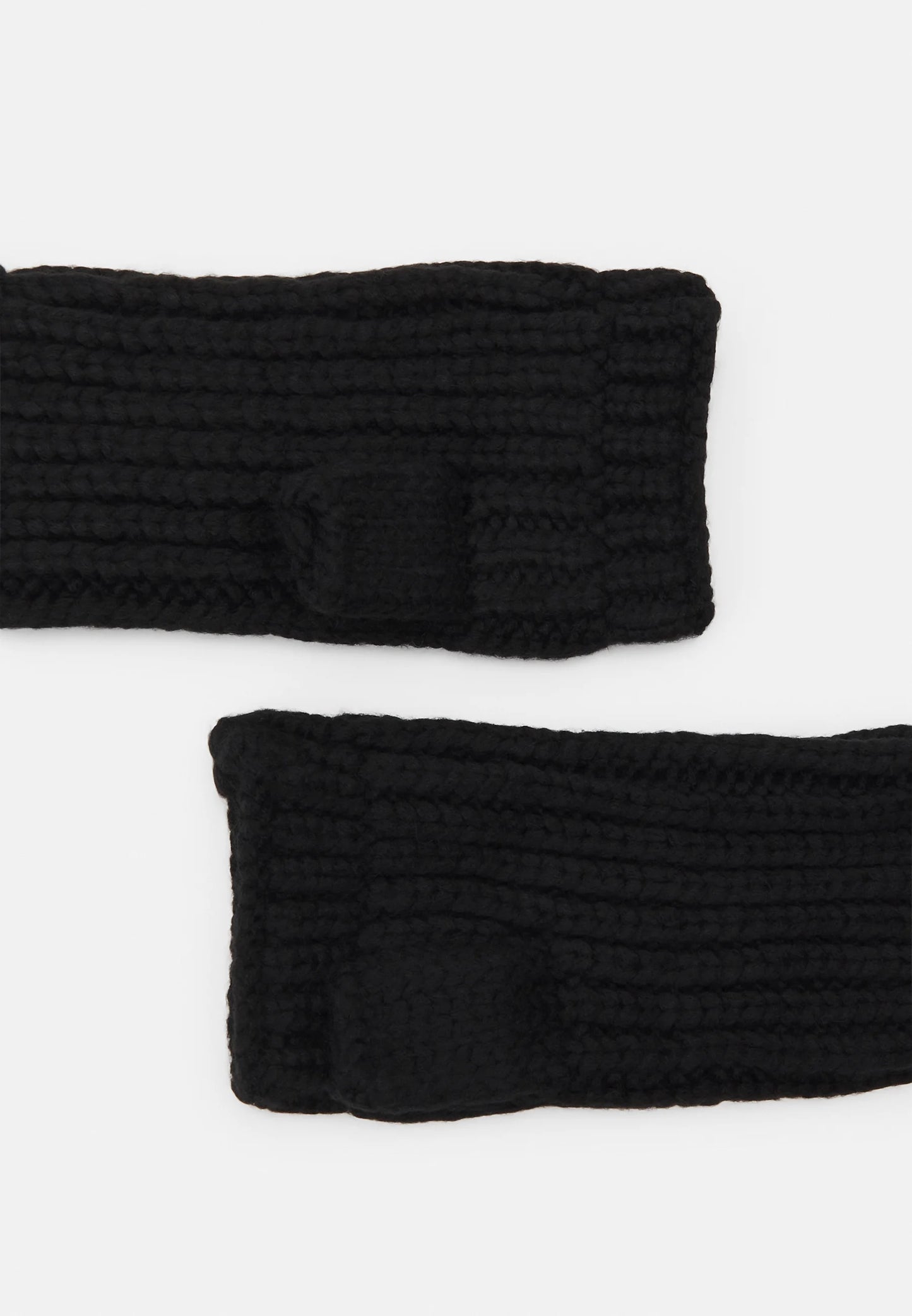 UGG 21672 CHUNKY FINGERLESS CUFF GLOVE BLACK
