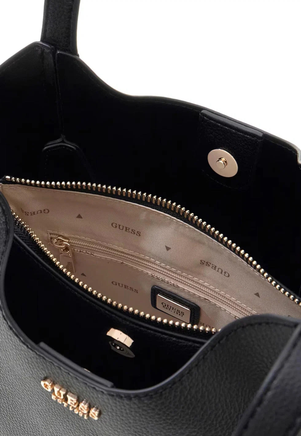 GUESS HWBG97 35030 MELODY 111 pelle+nero BLA
